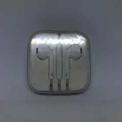 未使用　Apple EarPods 純正 有線イヤホン ケース付き　I488