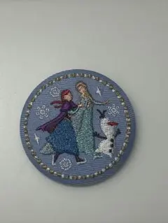 ディズニー 刺繍缶バッジ アナ雪