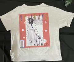 HOLIDAYS グレー Tシャツ 女性と犬のイラスト付き
