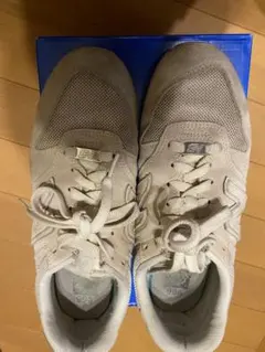 ニューバランス