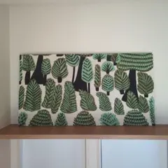 marimekko　メトサンヴァキ　ファブリックボード　大型 マリメッコ（marimekko）生地（ファブリック）メトサンヴァキ