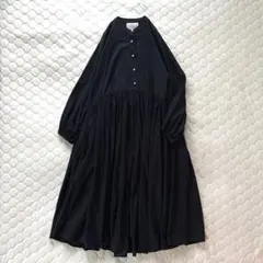 【美品】BEARDSLEY パールボタンギャザーワンピース　ブラック　サイズ0