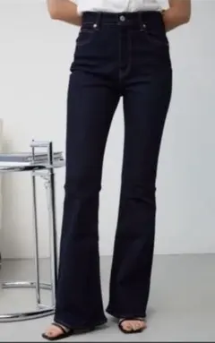 AZUL by moussy ブーツカット　L デニム ダークブルーのサムネイル
