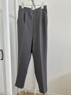 グレーテーパードパンツ　Ｍ