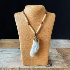 反抗の70's真鍮スカル・ラッキーラビットフット ホワイトハーツ&ボーンビーズ