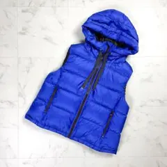 美品 ソークロース ライトマジック フーデッドダウンベスト 青 L*OD225のサムネイル