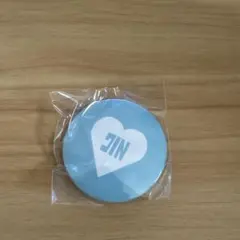 BTS JIN ジン バッジ RUNSEOKJIN ポップアップ　ガチャ