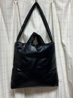 カッスルエディションズ KASSL EDITIONS ショルダーバッグ黒