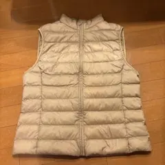 ユニクロ ウルトラライトダウンベスト