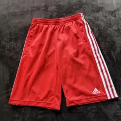 adidas 赤 ハーフパンツ サイドライン
