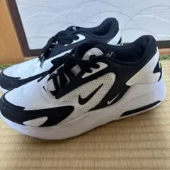 Nike Air Max ホワイト ブラック スニーカー
