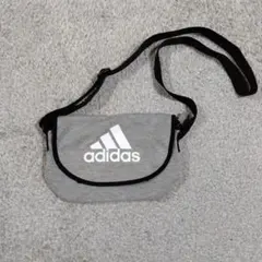adidas グレー ショルダーバッグ