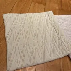 アクタス　ミントグリーン色 ジグザグ模様 クッションカバー 約45cm
