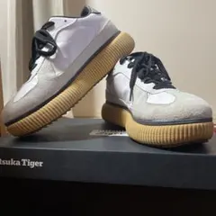 スニーカー DELECITY デレシティ　箱付き