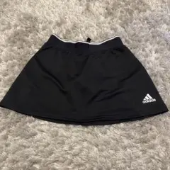 adidas 黒 スコート　ウエストライン