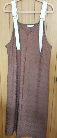 しまむら　ワンピース　Lサイズ　ブラウン