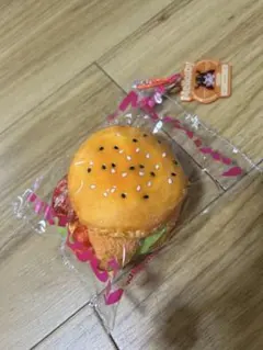 mellojoy チーズビーフエッグバーガー メロジョイ スクイーズ - メルカリ