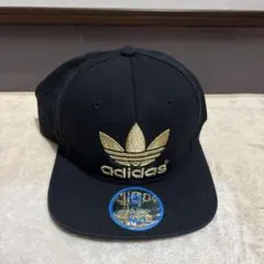 adidas 帽子　フリーサイズキャップ