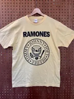 RAMONES ロゴTシャツ　Lサイズ　ライトイエローボディ
