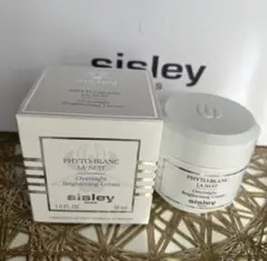 Sisley コンフォール ベルベット クリーム（デイ＆ナイトクリーム