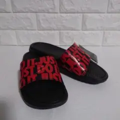 NIKE　ベナッシ　26cm