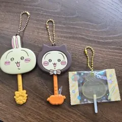 ちいかわ　うさぎキーホルダーセット