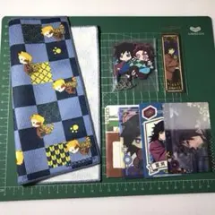 7点　冨岡義勇　ラスカル　ミニタオル　ハンカチ　カード　シール　ラバー　鬼滅の刃