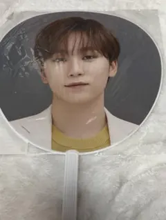 【公式】SEVENTEEN スングァン HARE うちわ