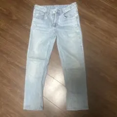 GU ライトブルー デニムパンツのサムネイル