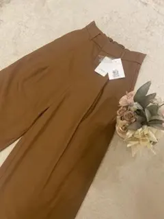 雑誌記載！定価11880円！新品未使用タグ付き！ケティシェリー の素敵なパンツ