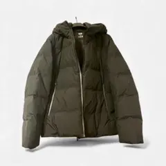 【ほぼ新品】ユニクロ シームレスダウンパーカー 2024年モデル XL ブラック