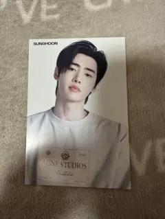 ENHYPEN ポストカード 異なる魅力を放つ二人が初登場＆美の共演！『25ans』11月号