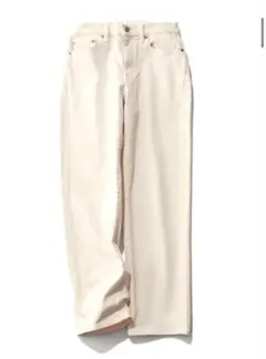 ユニクロ｜UNIQLO straight denim オフホワイト