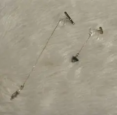 【未使用】ノンホールピアス式 デザインイヤリング アクセサリー