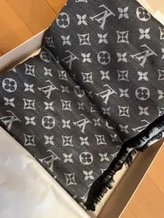 2025年最新】LOUIS VUITTON 素材：シルク ストール・ショールの人気