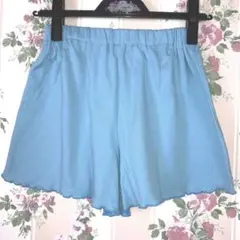 バレエ　ヨガ　ピラティス　ストレッチ　短パンツ　くすみブルー　ベビーブルー