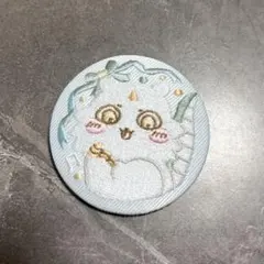 ちいかわ 刺繍 缶バッジ あのこ