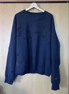 DELUXE ダメージ加工 クルーネック スウェット - メルカリ