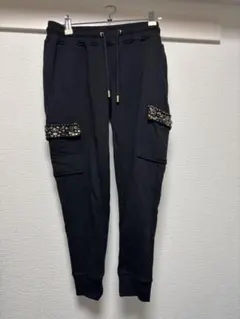 RADY ビジュー付きブラックカーゴジョガーパンツ