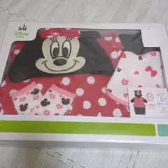 ミニーちゃん ディズニー　出産祝いセット ロンパース スタイ 靴下 新品未使用