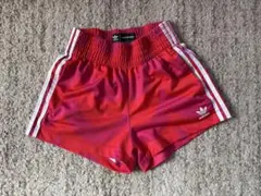 adidas marimekko ショートパンツ 赤