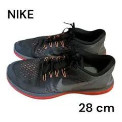 【希少】NIKE ランニングシューズ 28cm メンズ