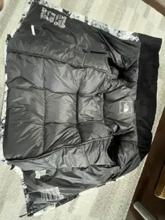 THE NORTH FACE ダウンジャケット モノクロ