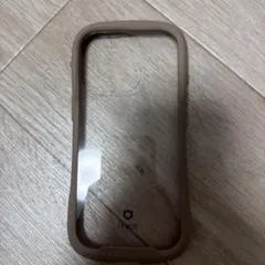 iFace ベージュ ソフトケース　iPhone16pro