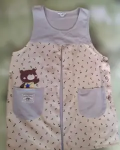 おてんばママ　クマ刺繍エプロン　保育士　幼稚園　М〜Ｌサイズ