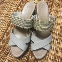 【美品】 UGG ベージュ クロス ウェッジサンダル 厚底サンダル 25cm