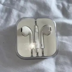 Apple 純正イヤホン　3.5mmホワイト