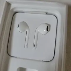 Apple iPhone 純正イヤホン　新品未使用