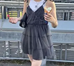 チュールフリル黒　キャミワンピース　nugu