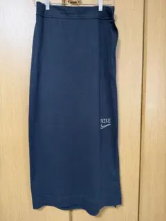 NIKE ロングタイトスカート ブラックのサムネイル